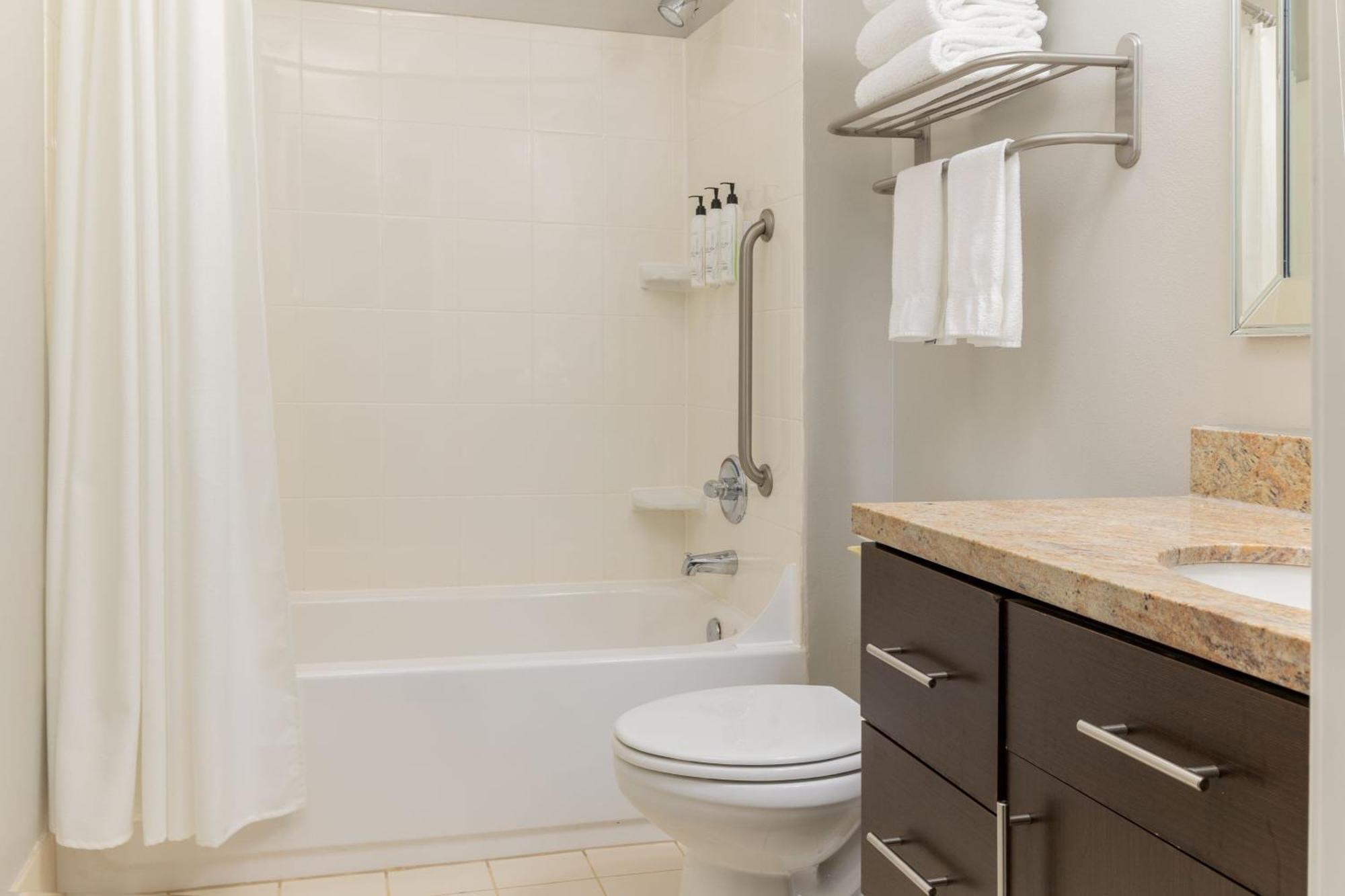 Towneplace Suites By Marriott Erie Kearsarge Exteriér fotografie