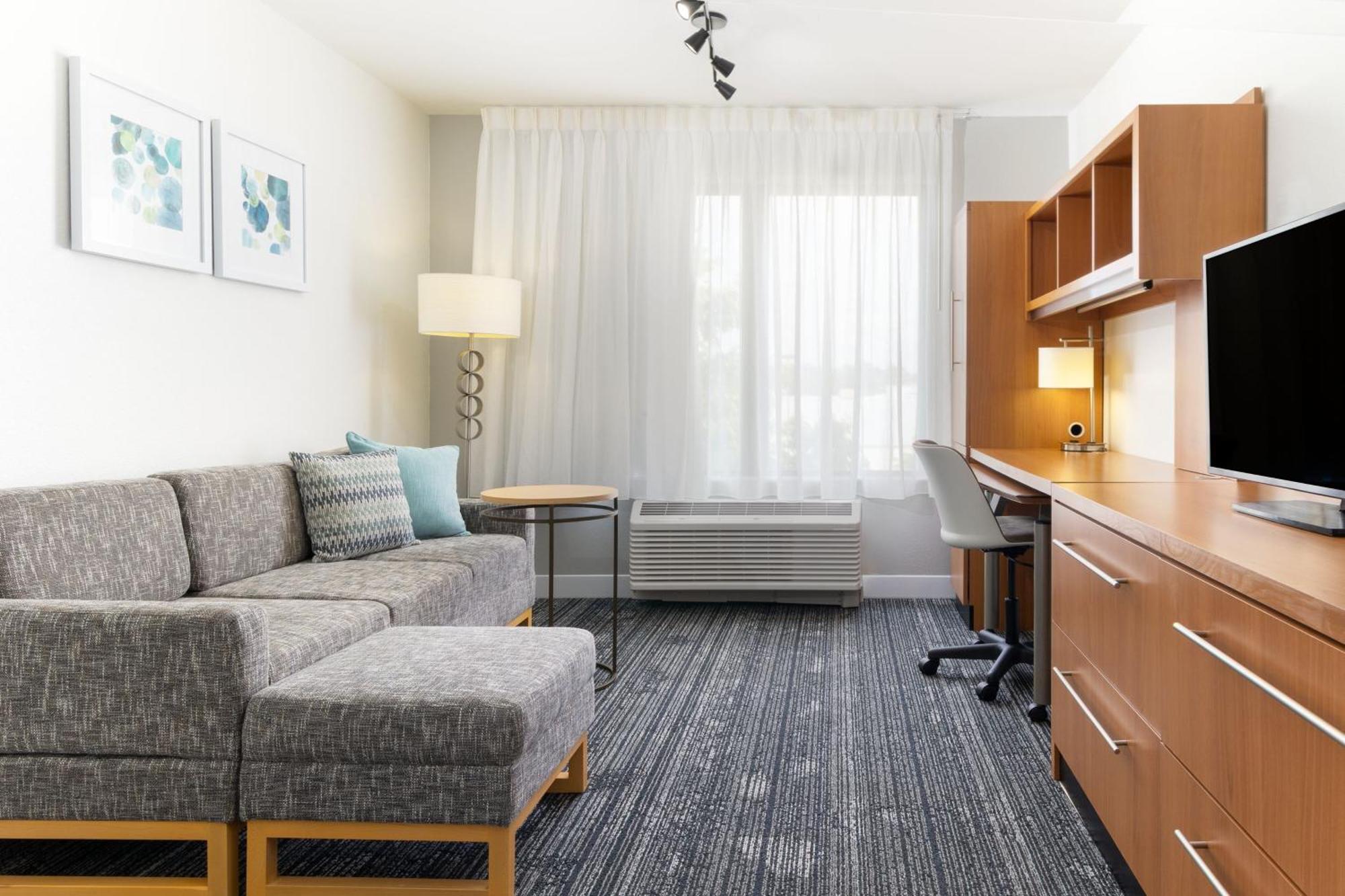 Towneplace Suites By Marriott Erie Kearsarge Exteriér fotografie